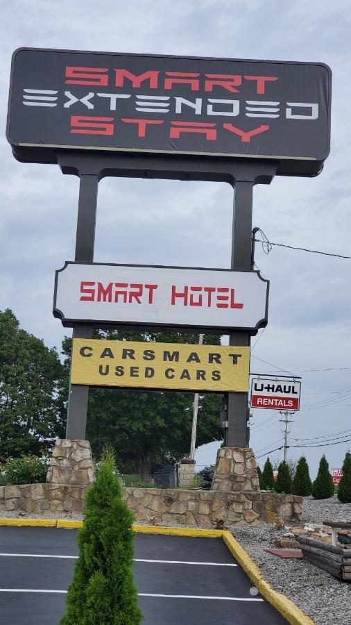 Smart Hotel - Formerly Econo Lodge Beckley Eksteriør bilde